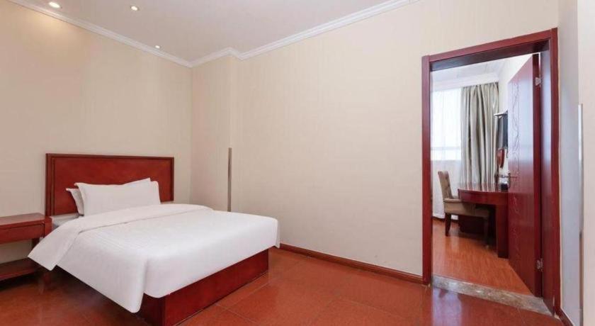 Greentree Inn Suzhou Railway Station North Square Haobainian Wedding Dress City Express Hotel Luaran gambar